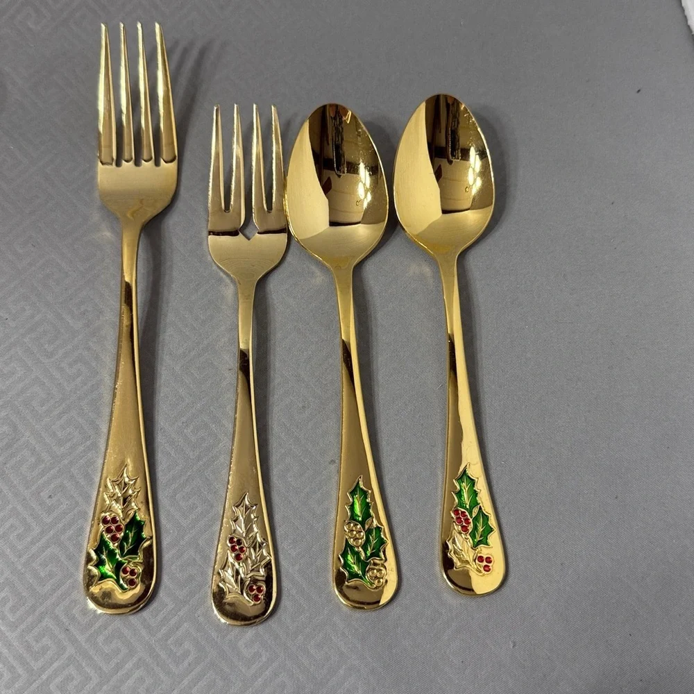 Holly Berry Gold Tone Stainless Steel Flatware 14 Pc Retired Pattern Japan